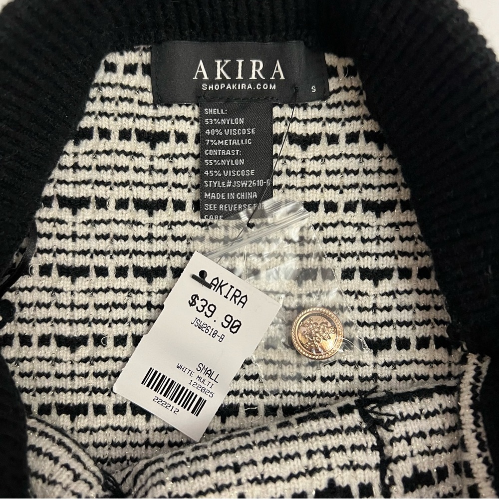 NWT AKIRA Tweed Mini Skirt with Gold Buttons - Picture 8 of 10